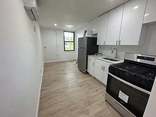 Rented by Corcoran | media 21