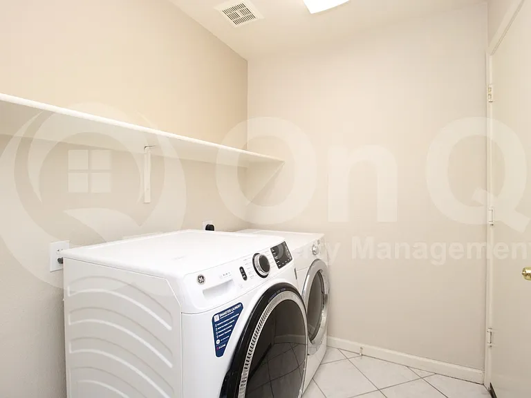 2370 S Granite St — Photo 27