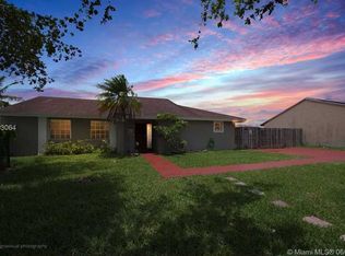 20620 SW 124th Pl, Miami, FL 33177