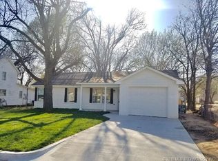 115 S Nome Ave, Claremore, OK 74017