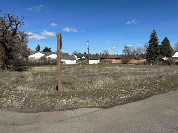 Marshall St, Davenport, WA 99122