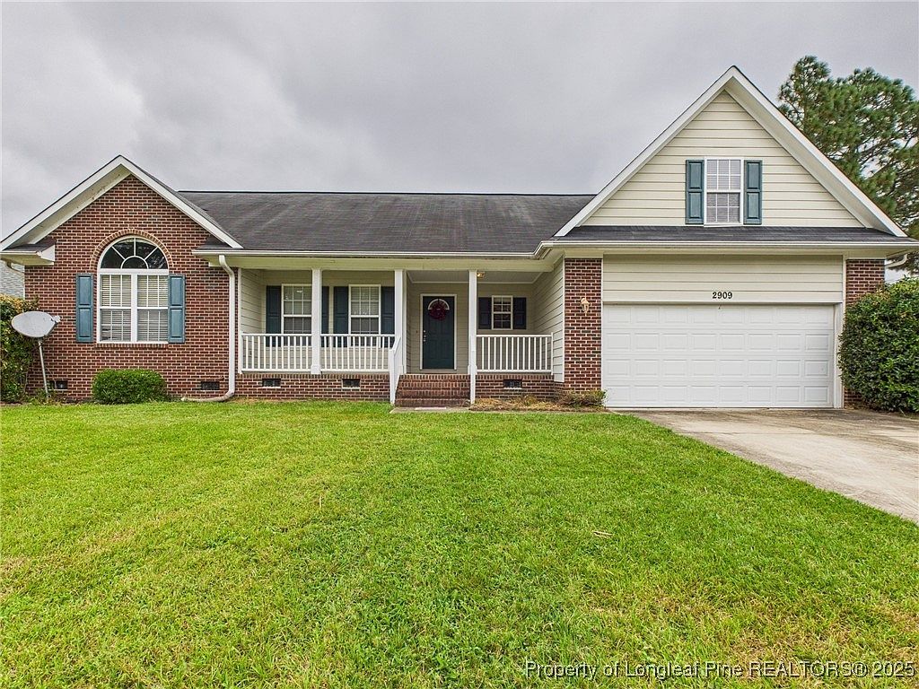 2909 Piney Mountain Dr, Hope Mills, NC 28348 | Zillow