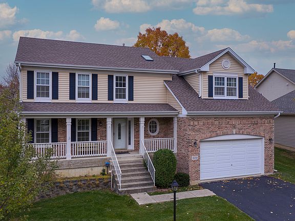 2nd image of 1572 Della Dr
