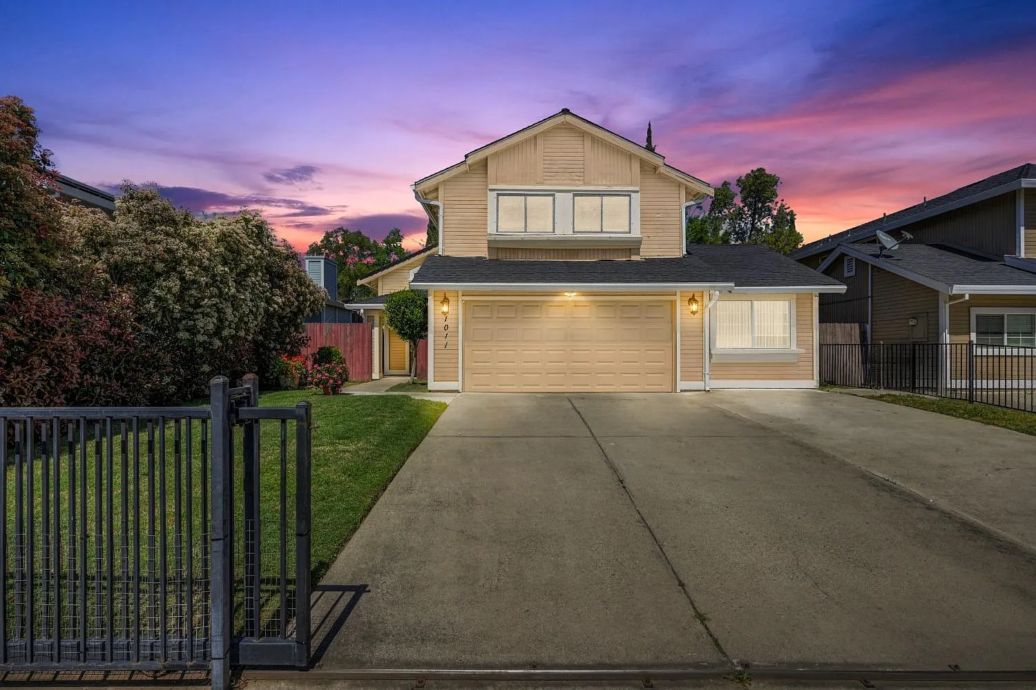1011 Fallon Woods Way photo 1