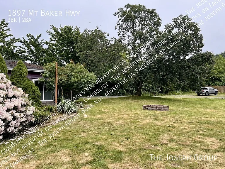 1897 Mount Baker Hwy — Photo 2