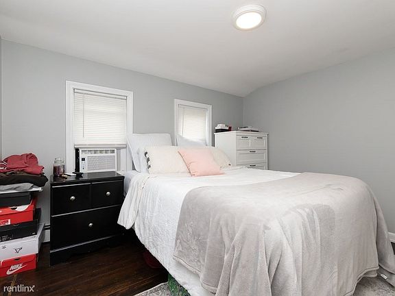 8 Mckone #3 Boston - Dorchester Unit Photo 10