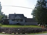 135 Wisebecker Ln photo 1