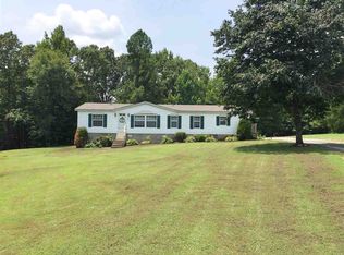 681 Willoughby Loop Rd, Pinson, TN 38366