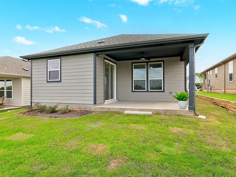 310 Livewater Ln — Photo 17