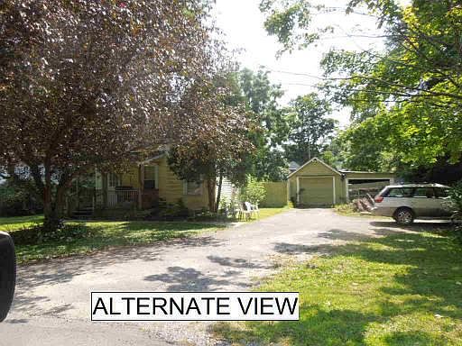 2nd image of 224 Sherman Ave