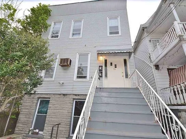 53 Claremont Avenue image 2 of 9