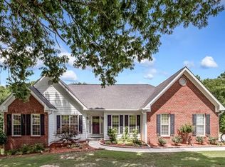 3082 Planters Mill Dr, Dacula, GA 30019
