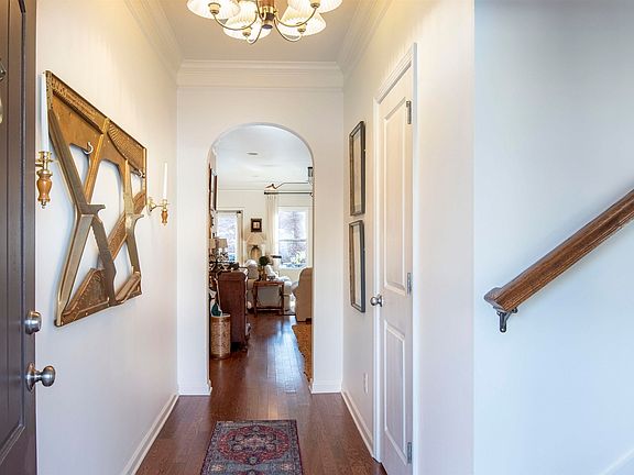 5th image of 1069 Inverness Cove Way