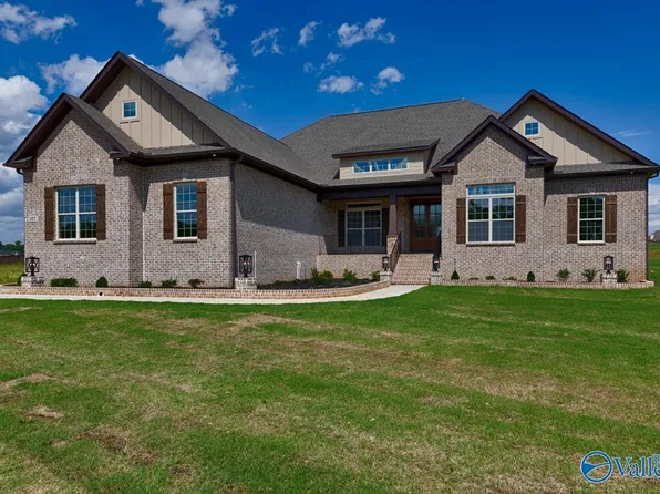 368 Kendallwood Dr, Meridianville, AL 35759