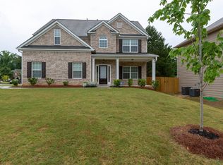 4493 Creekside Cv, Atlanta, GA 30349