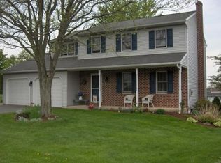 125 Spruce Ln, Elizabethtown, PA 17022