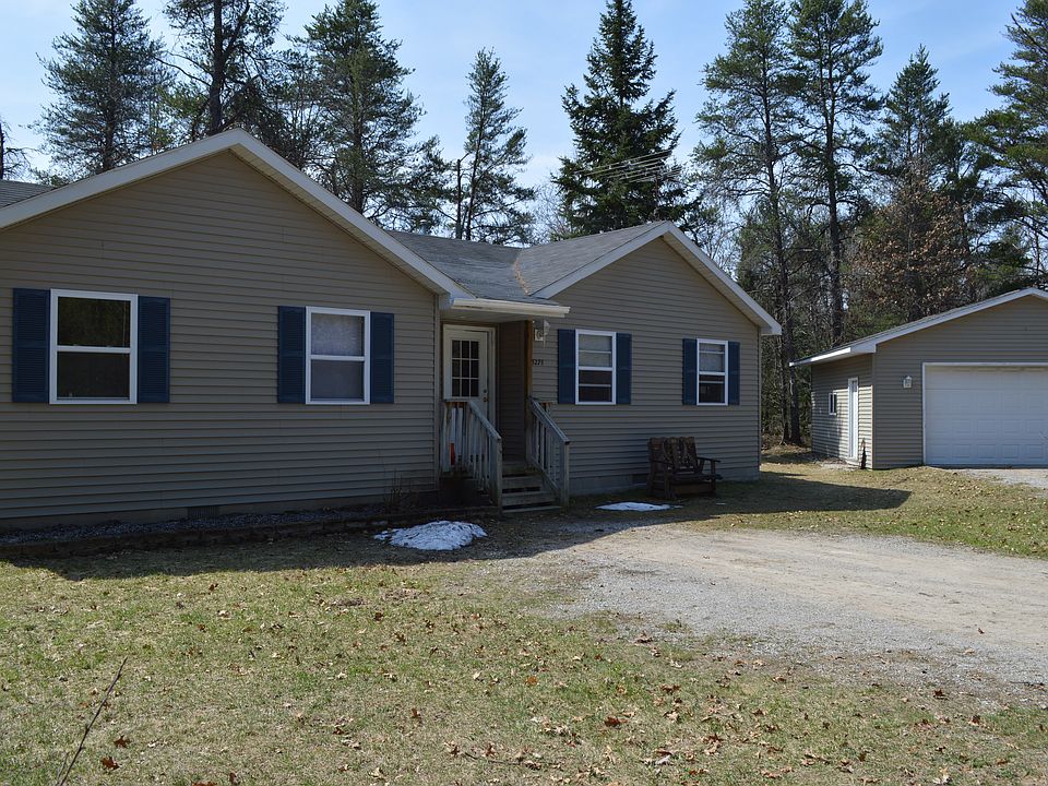 1st image of 3275 Tall Pine Ave