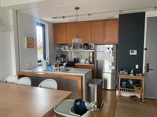 Rented by The KCI Group | media 30