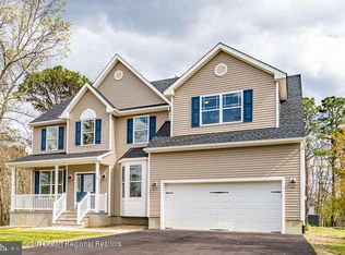 159 Commodore Rd, Manahawkin, NJ 08050