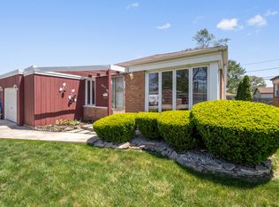 8411 S Kilpatrick Ave, Chicago, IL 60652