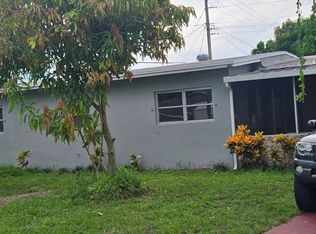 1408 W Broome St, Lantana, FL 33462
