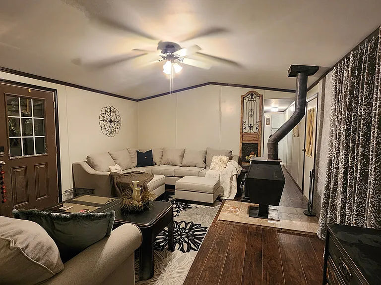 245 Frontier Trl — Photo 5