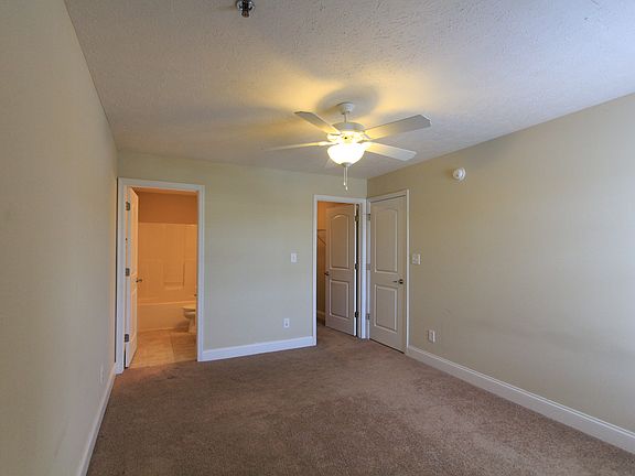 5th image of 1200 Greenview Dr Unit 202