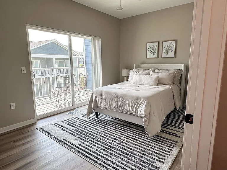 The Pines | Specials Available | Townhomes For Rent — Photo 114