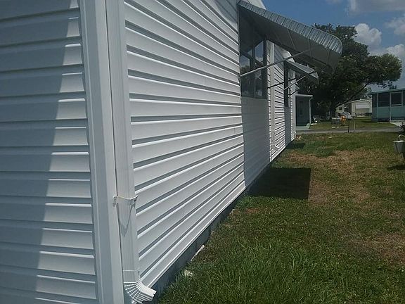 2nd image of 5853 Westlake Dr
