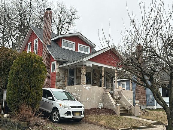 3rd image of 2122 46th St