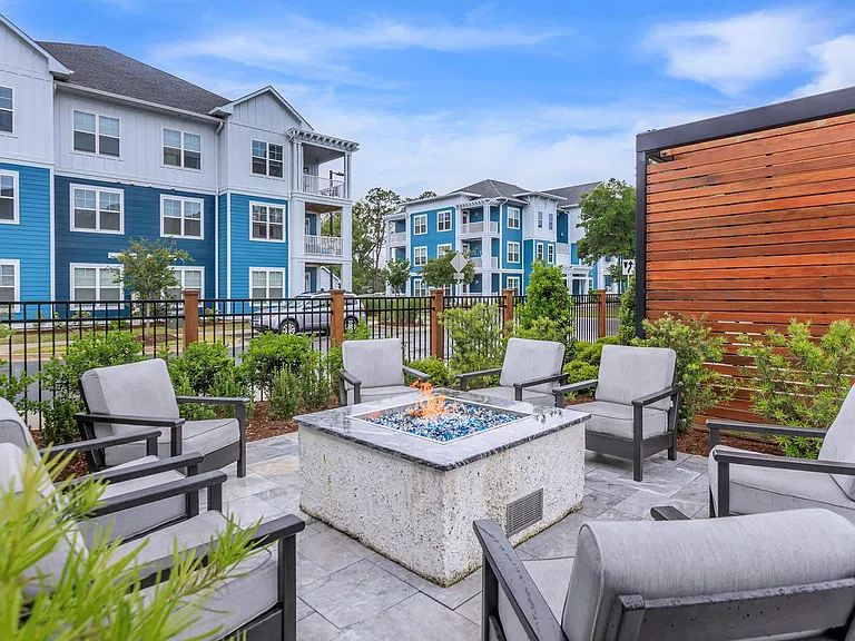 ENTERTAIN AROUND THE GAS FIRE PIT
