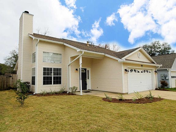 2nd image of 146 Meadowbrook Ct