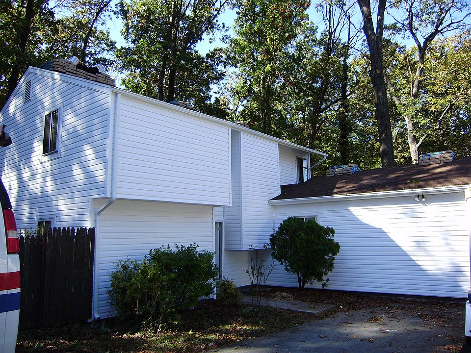 EXTERIOR(FRONT)