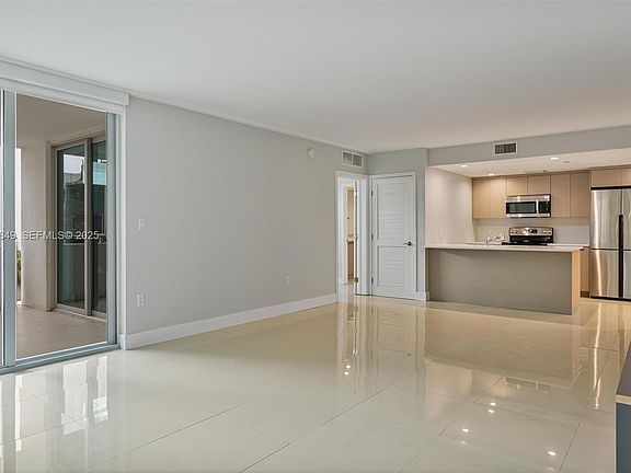 5th image of 1150 101st St #203