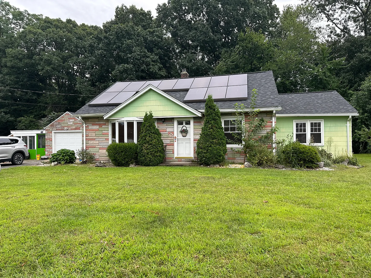 3 bed, 1652 sqft, $3,000 — Photo 1