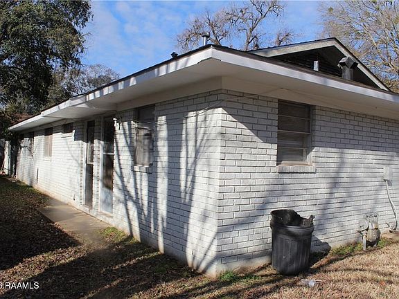 3rd image of 2315 Huffman St #2313