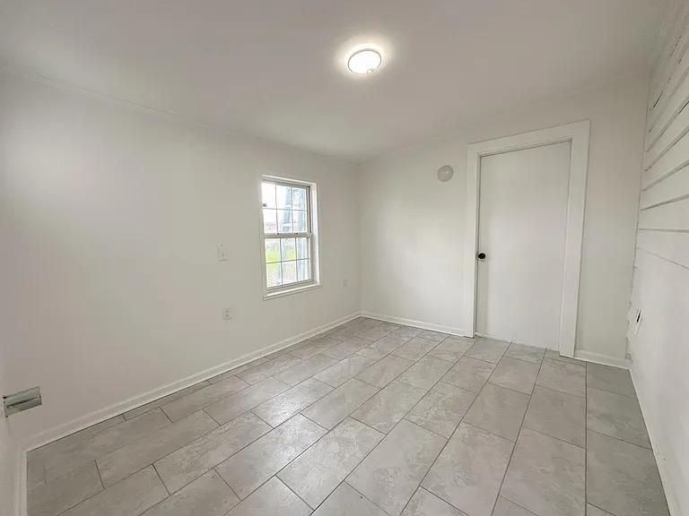 219 Pebble Creek Rd — Photo 8
