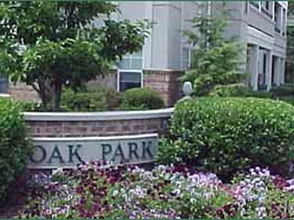 12020 Taliesin Pl APT 32, Reston, VA 20190