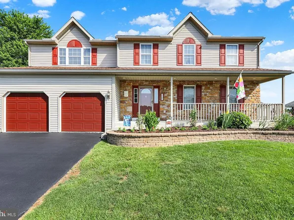 103 Eagles Ln, Sinking Spring, PA 19608