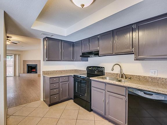 2nd image of 3033 N 37th St Unit 13