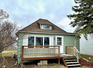 560 5th Ave S, Isle, MN 56342