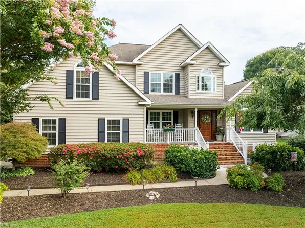 23028 Lake Ct, Carrollton, VA 23314