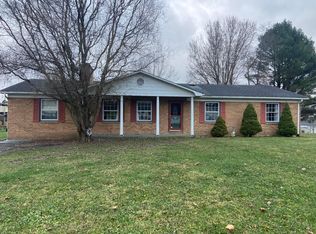 189 Talbott Cir, Lewisburg, WV 24901