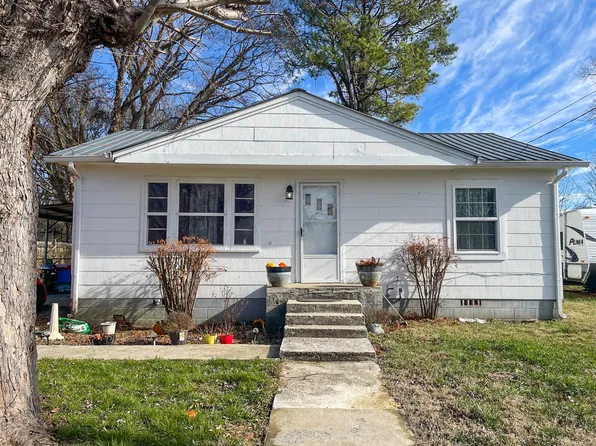 125 McBroom St, Woodbury, TN 37190