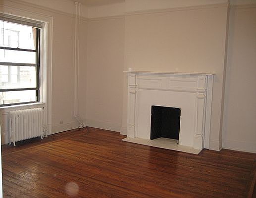 1st image of 273 W 90th St APT 4