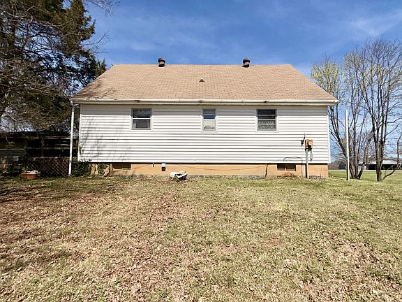 5th image of 3152 Tanyard Hill Rd