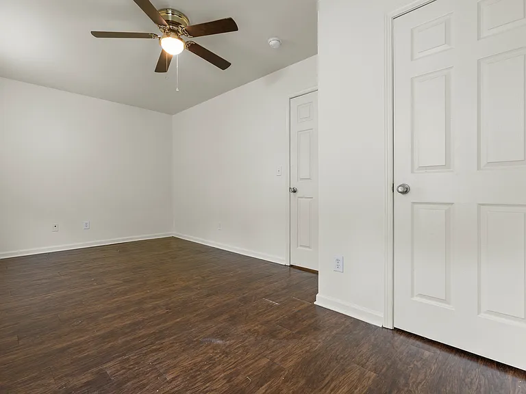 The Reserve at Radcliff — Photo 15