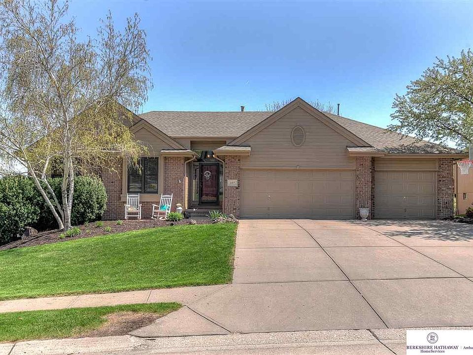 1st image of 4405 S 173rd St