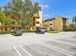 2035 Coral Ridge Dr #S302, Pompano Beach, FL 33071