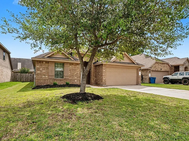 21622 Messara Ct — Photo 2